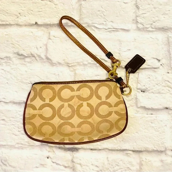 Coach Signature Wristlet Tan with Brown Leather & Gold Hardware. - Picture 8 of 9